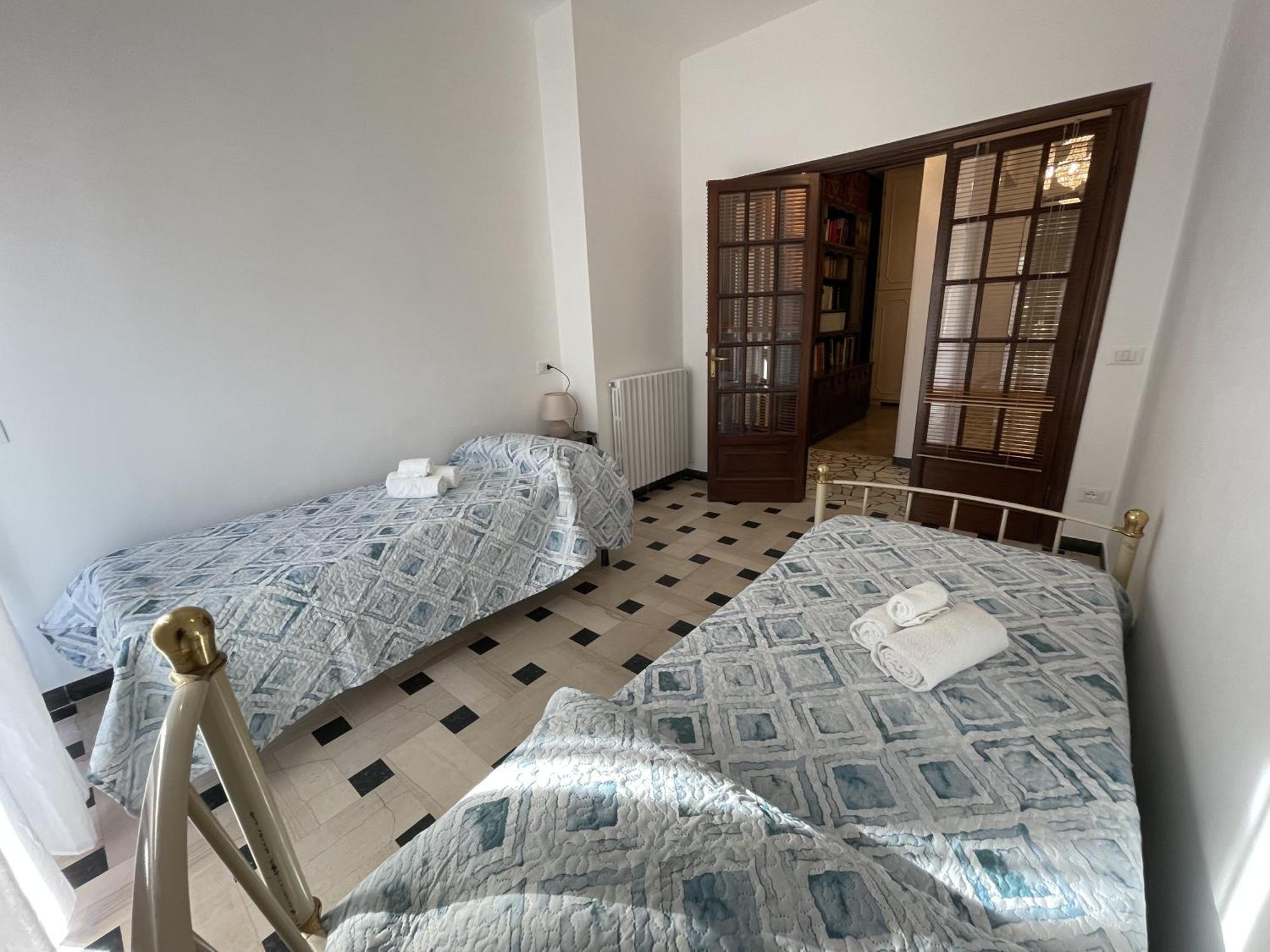 Apartamento Airaldi8 -Ex La Reggia- Trilocali In Centro A 50 M Dal Mare Alassio Habitación foto